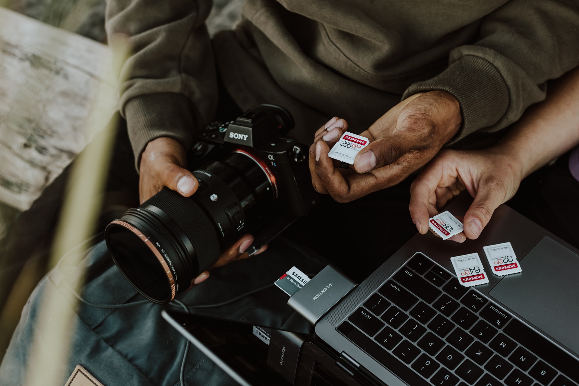 samsung-memory-y3fYJWsgQt8-unsplash